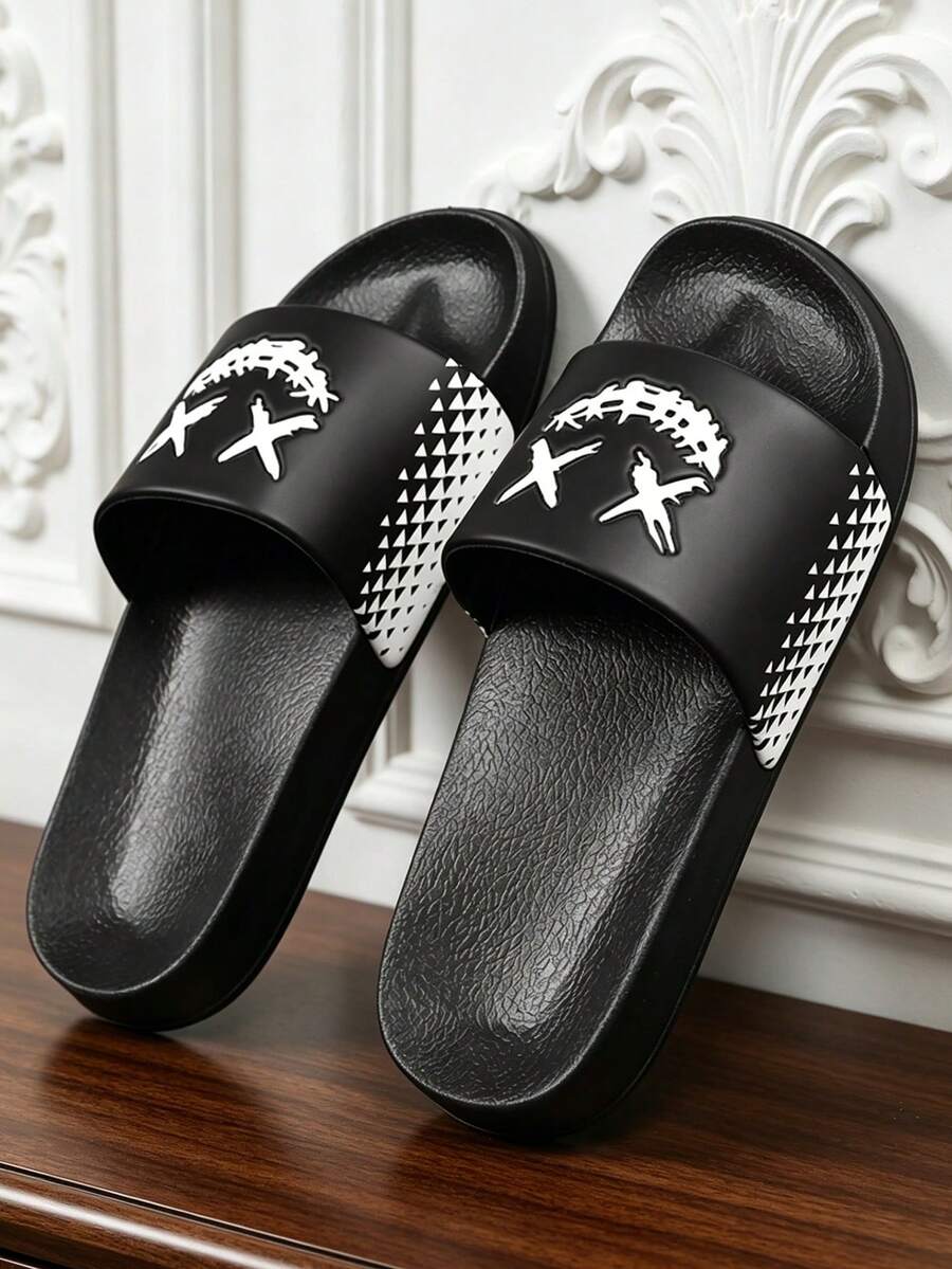 Talla 23 Sandalias de verano talla grande 36-48 para hombres, zapatos casuales cómodos para exteriores, pantuflas livianas antideslizantes para el hogar, sandalias transpirables resistentes al desgaste para hombres para uso diario y exterior (patrón irregular). La suela de estas pantuflas está hecha de material EVA, que no se puede exponer a la luz solar durante mucho tiempo, de lo contrario los zapatos se encogerán.