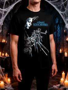 Camiseta de hombre con Edward Manos de Cuchillo - Una camiseta gráfica con estilo que muestra las icónicas manos de Edward, ideal para un outfit gótico de Halloween - Impresión boutique premium, lo que la convierte en un gran regalo para seres queridos - Negro - Ver 2