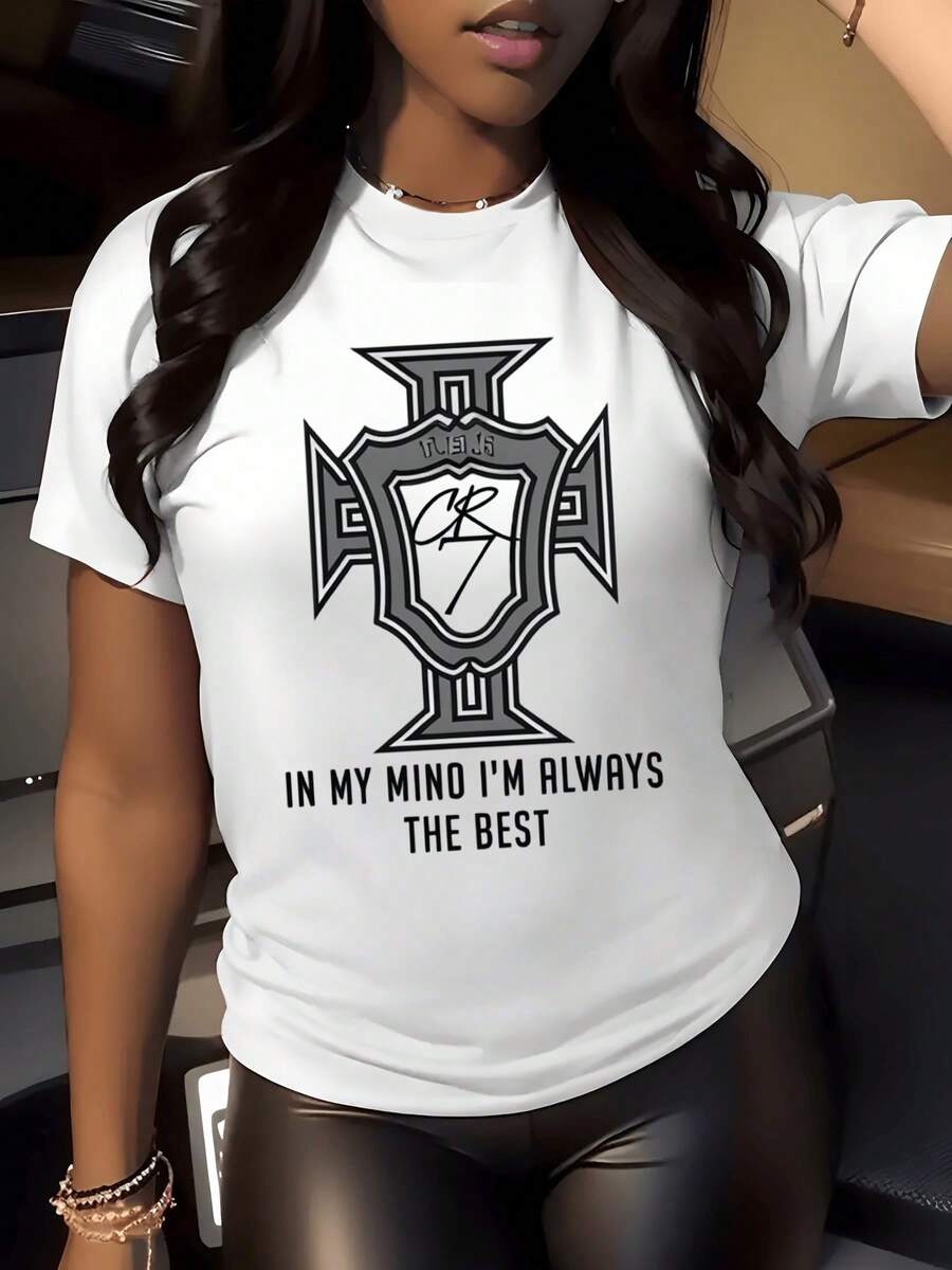 Símbolo geométrico con forma de escudo que refleja fuerza interior determinación y confianza con texto motivador que expresa orgullo personal y superación camiseta de mujer casual cómoda para uso diario - Blanco - Ver 1
