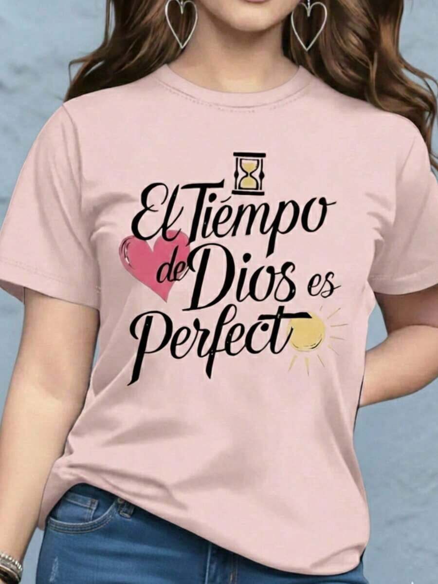 Women's Graphic Print T-Shirt Blouse, Casual Style, Love Print, Couples, Heart, February, Regular Fit, Soft Material, Crew Neck, Short Sleeves, Everyday Wear, Day Or Night, Street Style, Home, Comfortable, Cool, Lightweight, Modern, Youthful, Urban Aesthetic, Spring, Summer, Beach, Heat, Y2K, Feminine, Religious Phrase, God's Timing Is Perfect, Christian Lettering, Heart - 淺粉紅色配黑色 - 查看 1