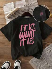 Camiseta Deportiva de Talla Grande para Mujer con Estampado de Letras "It Is What It Is", Cuello Redondo, Manga Corta, Corte Holgado, Top de Verano para Damas con Curvas|   Corte relajado|   Tallas grandes, transpirable y cómodo - Negro - Ver 2