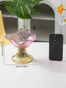 1个优雅花瓣造型托盘，粉色PET材质，金色花茎，经久耐用，适合盛放零食、糖果、水果、坚果——是家居客厅装饰、婚礼和派对的完美之选。 - 粉色 - 查看 11