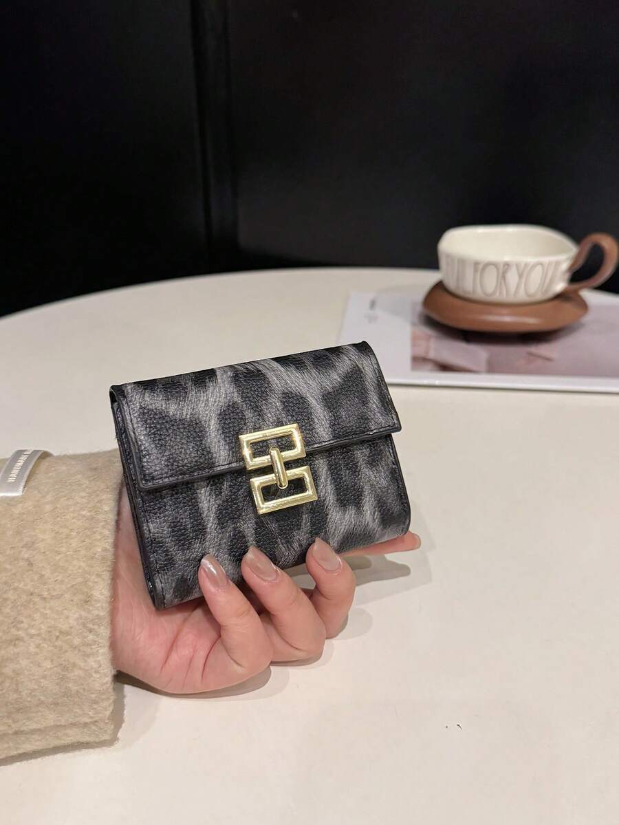 Women's Accordion Card Holder, Glossy Crocodile Embossed With Metal Decor, Multi-Card Slots & Cash Compartment - Black - View 1