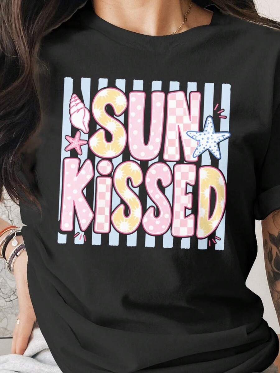 Sun Kissed T-Shirt, Preppy Summer Beach Tee, Coastal Vacation Outfit, Y2K Aesthetic Top, Seashell Starfish Print Shirtblusas para mujer playeras de mujer vestidos casuales para mujer y2k playeras deportivas para mujer verano camisetas ropa de mujer Fashion Perfect For Daily - Negro - Ver 1