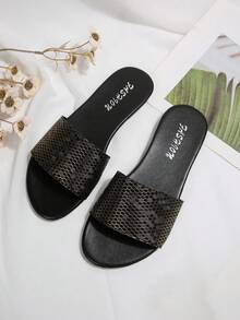 Women's Fashion Resort Beach Rhinestone & Pearl Decorated Slip-On Sandals, Comfortable Casual Versatile Classic French Design Beaded Flat Toe-Ring Sandals - Black - View 7