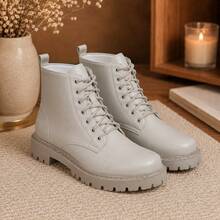 Women's Ankle Boot With Tractor Sole, Low Shaft, Comfortable, Casual, Modern, Blogger Style. - 香檳色 - 查看 1