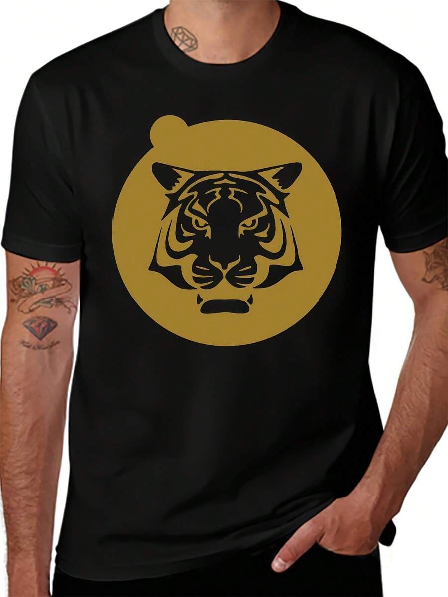 Camiseta Gráfica Retro para Hombre con Diseño de Tigre Fort Boyard - Suave, 100% Algodón, Cuello Redondo, Manga Corta, Estampado de Tigre Negro y Dorado, Camiseta Casual para Todas las Temporadas con Estilo Vintage de Programas de Televisión Franceses - Negro - Ver 1