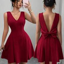 guangzhougaolangshangmao  Nuevo vestido elegante y sexy con escote en V, espalda descubierta y ajustado con lazo en la cintura, color burdeos, estilo europeo de lujo, adecuado para el Día de la Independencia y vacaciones - Verde Oscuro - Ver 3
