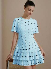 Versatile Casual Dress For Women With Round Neck, Fitted Waist, Short Sleeves, Black And White Polka Dot Print, Layered Ruffle Hem And Matching Silhouette - 灰色 - 查看 3