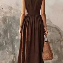 guang zhou mi qian shang mao  Vestido de graduación Vestido de mujer de unicolor con diseño elegante y detalles de botones delanteros, adecuado para la playa, citas, salidas y el transporte diario - Marron oscuro - Ver 3