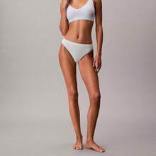 Calvin Klein Invisibles Lightly Lined Triangle Bra QF5753 - Sky Gray - View 4