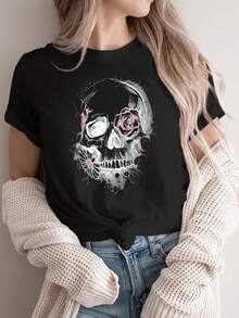 Women's Casual Sports T-Shirt, Round Neck T-Shirt, LOVE BEHIND THE SANDWICH, Skull And Rose T-Shirt, Women's Top, Dark Style, Halloween Gift, Gothic Design, Romantic Touch, Comfortable All-Season Top, Women's Cotton T-Shirts. - 黑色 - 查看 12
