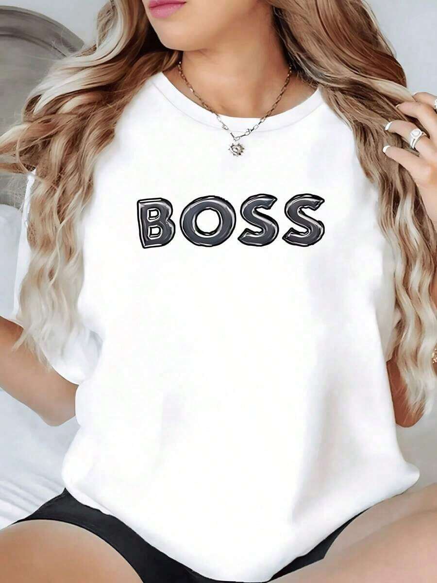 La palabra BOSS simboliza confianza independencia y liderazgo transmitiendo poder femenino con actitud moderna y elegancia camiseta de mujer 100% algodón suave y cómoda ideal para uso diario - Blanco - Ver 1