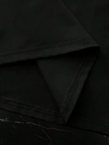 Women's Two-Piece Yellow Fabric Set With A Round Neck, Short Sleeves, Top, And Lounge Pants With Pockets. Women's Casual Two-Piece Set In Plain Yellow With A Short-Sleeved Top And Long Pants With Lace Details. Women's Two-Piece Yellow Set With A Plain Short-Sleeved Top And Long Pants With Pockets. - 黑色 - 查看 3