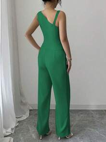 Conjunto de mujer de chaleco sin mangas con botones y tirantes oblicuos para primavera/verano + pantalones rectos con botones - Verde - Ver 2