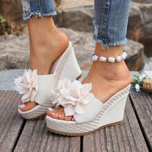 Sandal Selop Musim Panas Terbaru dengan Sol Tebal dan Hak Wedges, Nyaman dan Lembut - Sandal Selop Hak Tinggi Ringan dan Anti Selip untuk Wanita - Krem - View 12