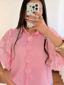 Camisa con cuello bordado y calado con diseño floral de Solstice Apparel, blusa rosa para damas adecuada para uso casual, trabajo, brunch y jardín - Negro - Ver 4