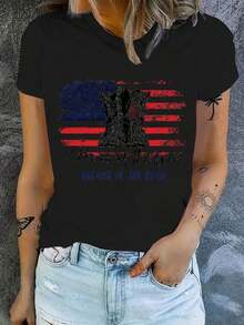 1 pieza de camiseta elegante y vibrante con estampado de la bandera estadounidense - Versátil, fácil de mantener y cómoda, camiseta casual para mujer para todas las estaciones, 180g de algodón 100%. - Negro - Ver 1