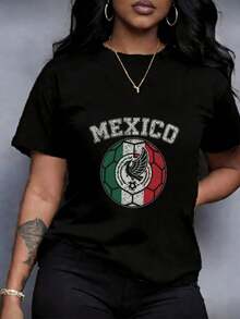 Women's Crew Neck T-Shirt, Soccer And Mexico Theme, Vibrant Green, White, Red And Black Color Palette, Vintage Style Distressed Texture, Symmetrical Ball And Eagle Composition, Patriotic And Dynamic Atmosphere, Distressed Texture Details And Retro Aesthetic, Printed Design, Machine Washable, Durable Fabric, Comfortable Material, Casual Style, Loose Casual Wear, Pairs With Jeans, Shorts, And Light Jackets - 黑色 - 查看 6