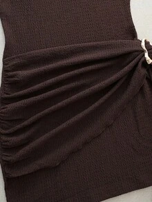 Nuevo vestido elegante y sexy de primavera/verano para citas, de cuello alto, con hebilla metálica, fruncido y sin mangas, de silueta ajustada para mujer - Marrón - Ver 5