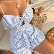 Yunuo Menswear  Mono de tirantes finos sexy y elegante con rayas azules, nudo hueco y lazo en la cintura, adecuado para verano, playa y vacaciones - Azul - Ver 1