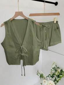 Conjunto casual de 2 piezas de top corto sin mangas con cordones delanteros y shorts para mujer en beige - Verde militar - Ver 5