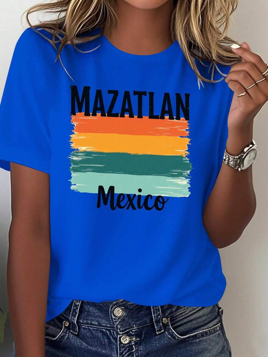 Women's T-Shirt With Mazatlán, Mexico Design - 100% Comfortable For Casual Vacations And Everyday Wear, Featuring The Words "Mazatlán Mexico" And The Colors Of The Flag - Mexican Souvenir Garment For All Seasons - Geometric Pattern Design, Machine Washable, Loose Fit, Bright Green/Orange/Blue/Yellow/Red/White Stripes, Round Neck, Short Sleeves, Lightweight And Breathable, Suitable For Travel And Casual Outings. - 藍色 - 查看 1