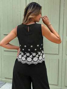 Conjunto de 2 piezas de top sin mangas con bordado floral y ribete de concha, y pantalones de pierna ancha, para mujer, estilo casual de vacaciones, primavera/verano - Negro - Ver 4