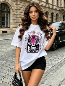 Camiseta de manga corta con cuello redondo suave y casual para mujer de verano |   Tigre, rey de la selva | Tops para salir, Estilo callejero europeo y americano, Casual deportivo, Estilo unisex, Estilo casual urbano, Tops bonitos, Generación Z, Curvas, Ropa Y2K, Camisetas divertidas, Tops de mujer, Conjuntos de vacaciones para mujer, Top lindo, Camiseta gráfica, Conjuntos de primavera, Camisetas holgadas, Ropa urbana retro, Estilo de los 90, Estilo de los 2000, Subcultura, Top negro, Tops blancos, Conjunto de fiesta de los 90. - Blanco - Ver 5