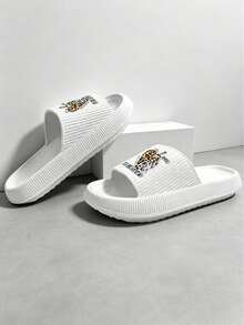 A Quality Life Starts From The Feet! Simple EVA Sandals, Where Good Looks And Comfort Coexist - White 2 - View 5