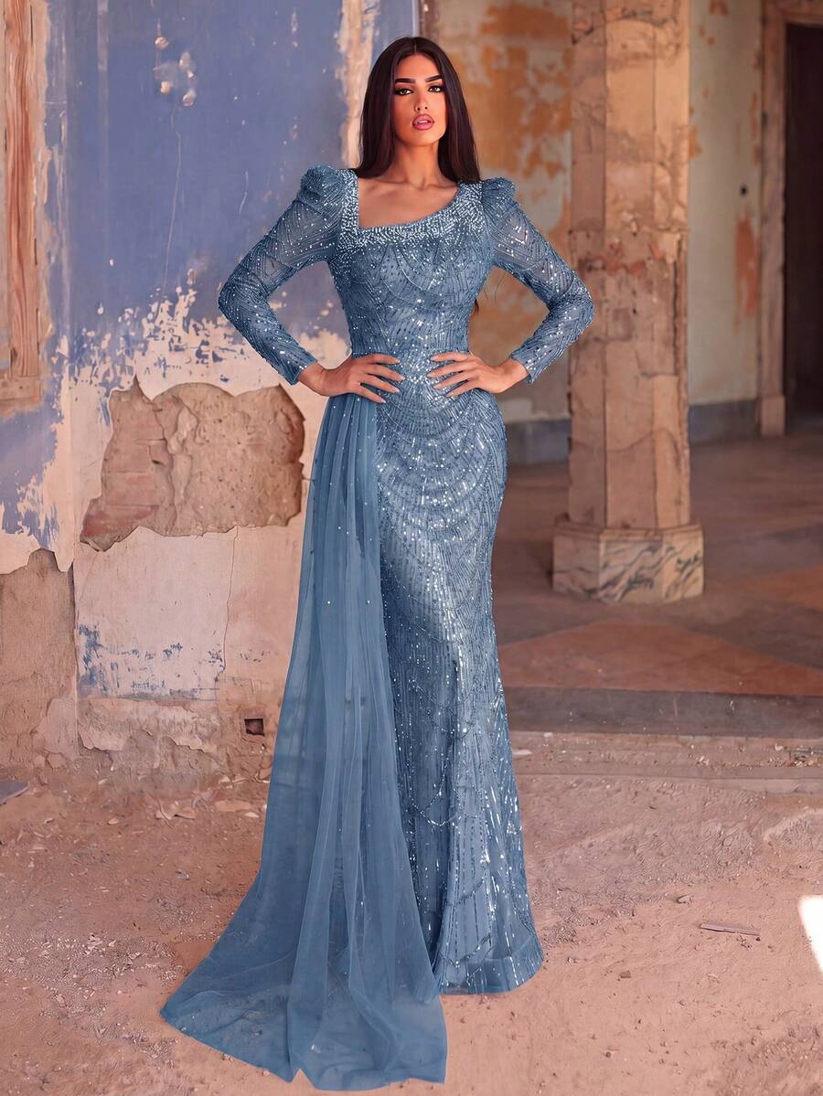 Faeriesty 女款優雅方領亮片美人魚晚禮服，結構感長袖，不對稱側垂墜拖尾，修身喇叭廓形，適合秋季婚禮