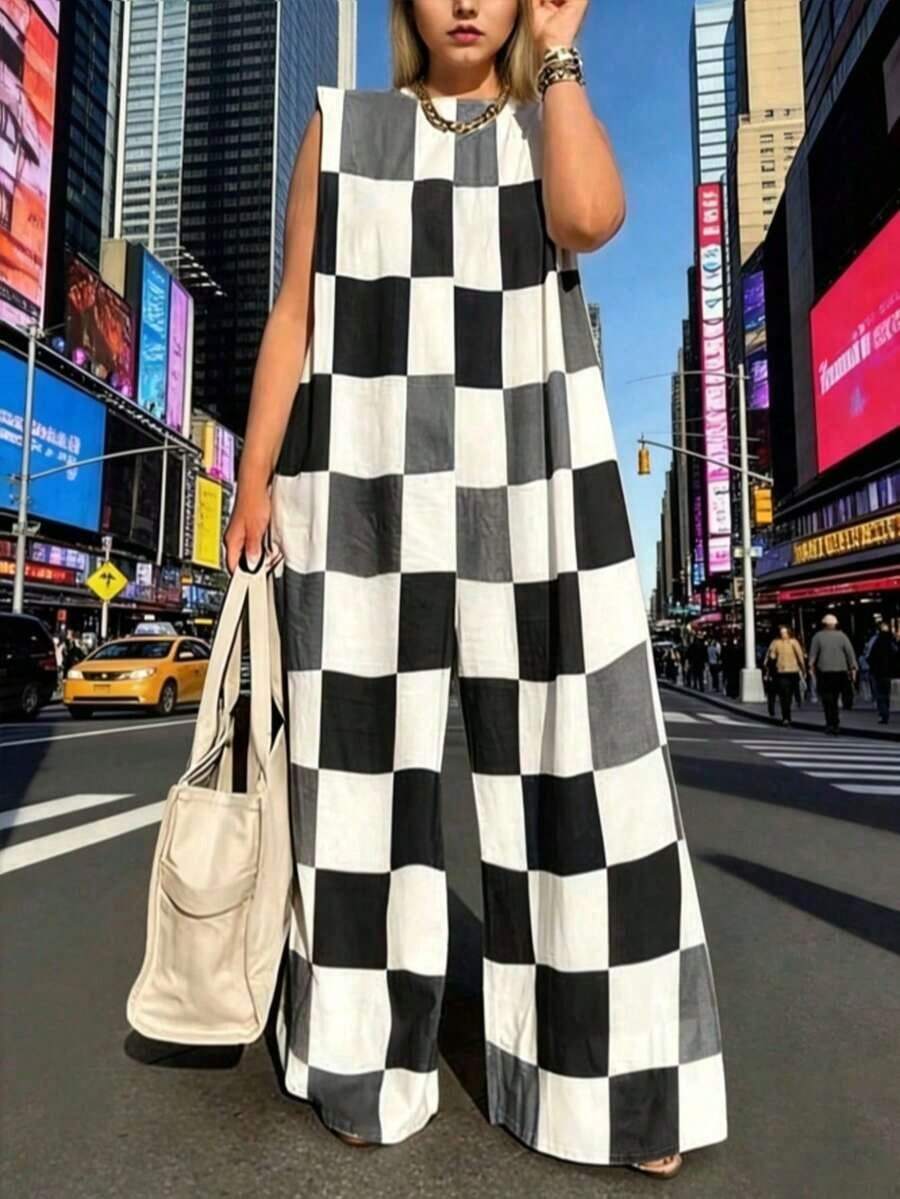 Plus Size Women's Sleeveless Jumpsuit With Colorful Plaid Print, For Summer - Black and White - View 1