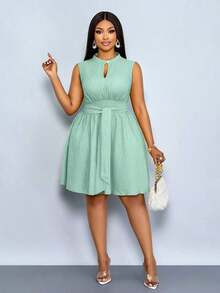 Vestido de mujer de talla grande de unicolor, estilo casual y suelto, con cuello alto, abierto por delante, sin mangas, con lazo en la cintura.Vestido elegante y casual para uso diario y salidas.Nuevo estilo de verano. - Verde - Ver 4