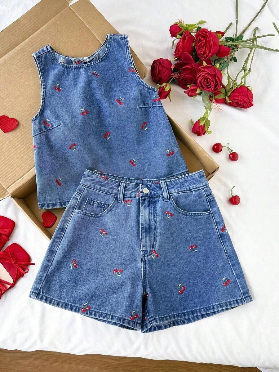 Conjunto de top sin mangas con bordado de cerezas y shorts vaqueros casuales para mujer, de verano - Lavado ligero 2 - Ver 1