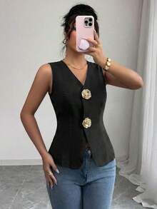 Camiseta de mujer con cuello en V, ajustada, con decoración de botones dorados con diseño de rosa en la parte delantera - Negro 3 - Ver 6