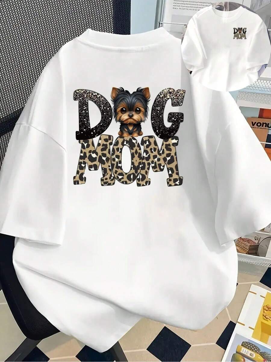 Camiseta de manga corta% algodón con estampados frontales y traseros - Dog Mom, Yorkshire Terrier - Camiseta estampada de moda para mujer, ¡tu mejor elección! Adecuada para todas las estaciones, se puede usar como capa base en primavera y otoño o sola en verano. Estilo unisex, perfecta para amigas. Camiseta de moda de algodón de alta calidad. - Blanco - Ver 1