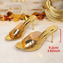 Sandalias de tacón alto con estampado de alas doradas brillantes con lentejuelas, sandalias de tacón de aguja con talón abierto para boda, baile de graduación y club - Dorado - Ver 11