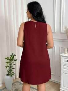 Vestido corto sencillo sin mangas de cuello redondo de unicolor para mujer talla grande - Burdeos - Ver 2