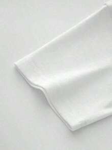 Text Representing The Connection Between London And Tokyo, Featuring Japanese Characters That Evoke Urban Energy And A Modern Spirit, With The  Brand Symbolizing International Attitude And Confidence In Every Detail. 100% Cotton Men's Double-Sided T-Shirt, 180g. Comfortable Cotton T-Shirt For Women. - 彩色 - 查看 7