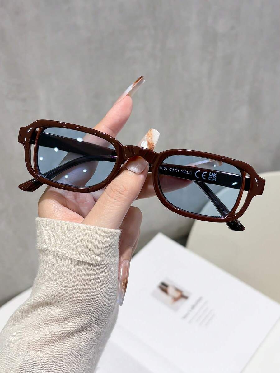 1 Pair Fashion Plastic Square Small Frame Glasses, Suitable For Beach Parties, Camping, Street Photography, Music Festivals, And An Ideal Accessory For Summer Beach Vacations, Outdoor Activities, Travel, Back To School, College Style, And Campus Looks.