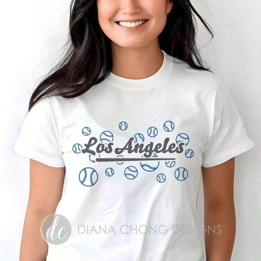 Camiseta o Camiseta sin Mangas de los Dodgers de Los Ángeles _Opción con Brillo_ Adecuado como regalo. playera de mujer. blusas>elegantes. boho chic,Top de mujer suave, transpirable y cómodo, ideal para primavera, verano y otoño, perfecto para vacaciones, viajes y uso diario. - Blanco 3 - Ver 1