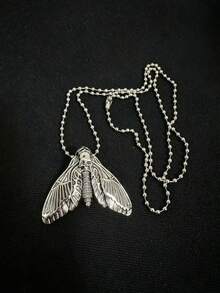 Vintage Gothic Style New Skull & Moth Pendant Necklace, European And American Retro Accessory Animal Charm Necklace For Men - Silver - View 3