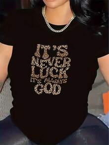 Short-Sleeved Polyester T-Shirt Adorned With An Inspiring Leopard Print, Suitable For Casual Restaurant Settings. Made From Durable, Lightweight Fabric With A Comfortable Fit, Ideal For Everyday Casual Wear. Also Suitable As An Elegant Party Outfit, A Stylish T-Shirt For Elegant Ladies, A Blouse For Curvy Women, A Prom Skirt, Or Casual Wear. - 黑色 - 查看 7