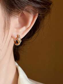 1 par de elegantes pendientes de aro de cobre con nudo geométrico envuelto y circonita cúbica, adecuados para el uso diario casual de la mujer - Amarillo Oro - Ver 5