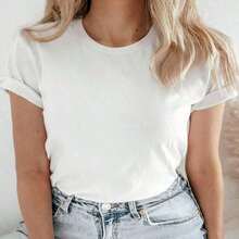 1 pieza Blusa de mujer de manga corta para verano - Camiseta casual de cuello redondo, Camiseta negra con gráfico estilizado "THEY NOT LIKE US" - Ropa urbana Camiseta casual de cuello redondo, Parte superior ligera y transpirable, Atuendo casual de primavera, verano y otoño, Blusa de manga corta para superposición - Lavable a mano y en seco Playeras gráficas para mujer Camisetas oversize para mujer - Multicolor - Ver 6