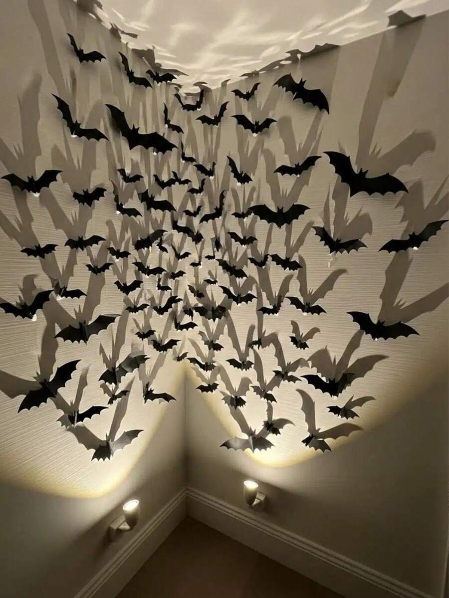 96pcs/48pcs 3D Halloween Bat Wall Decor, Multi-Size Black Realistic Plastic Bat Stickers; Suitable For DIY Halloween Room Decoration, Walls, Windows, Doors And Party Decor, Perfect For Creating Scary Halloween Party Atmosphere, Suitable For Halloween And Christmas