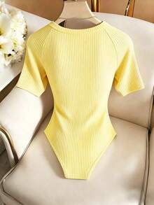 Mono elegante para mujer, mono casual, mono de cuello redondo, mono de manga corta para uso diario - Amarillo - Ver 2