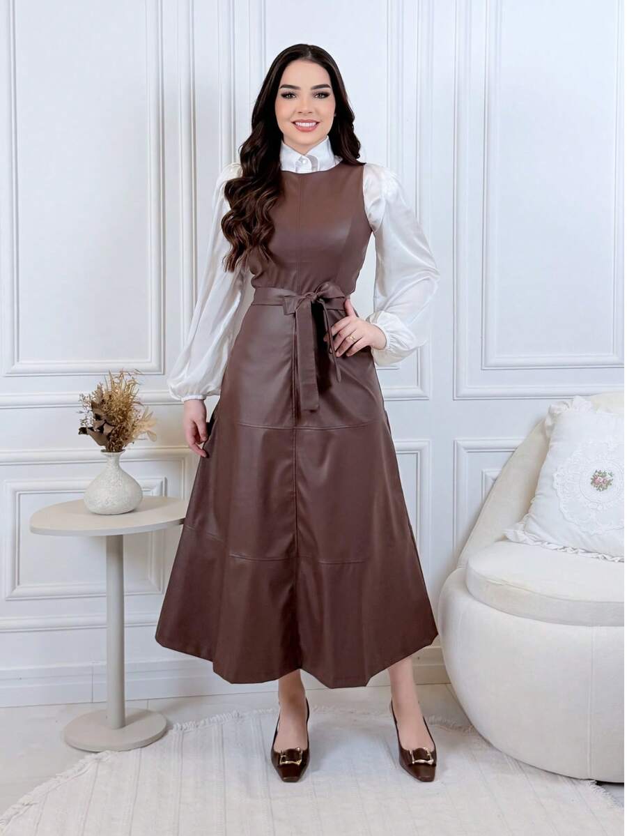 Midi Dress With A Flared, Fitted Waist In Faux Leather. Modest And Elegant Fashion. Conservative/Modest. Suitable For Parties, Casual Wear, Boho, Formal And Evening Wear, Office, Everyday Wear, Autumn/Winter. - 咖啡棕色 - 查看 1