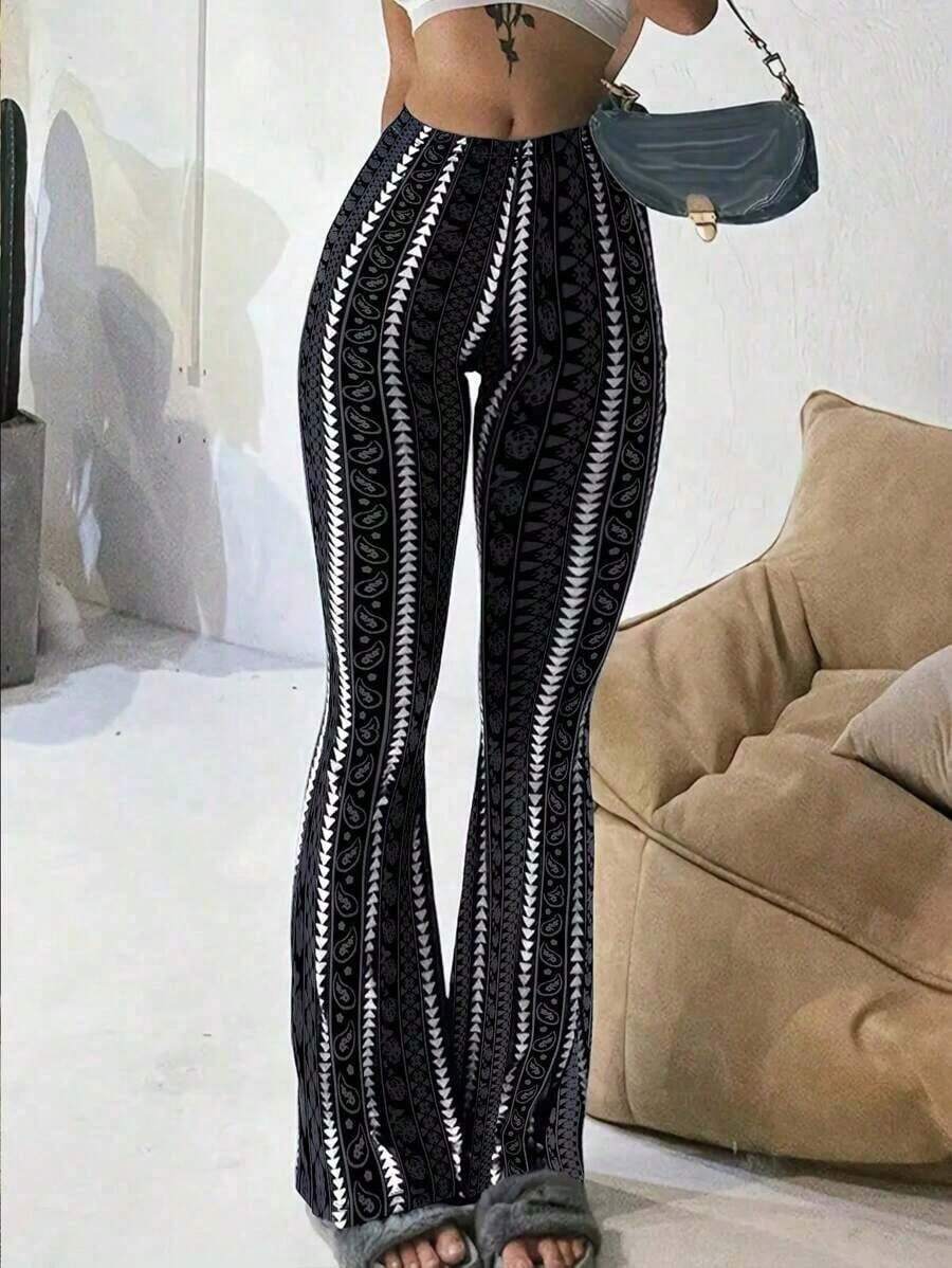 Women's Casual Geometric Print Leggings - Black - View 1