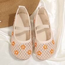 Children's Summer Mesh Breathable Floral Shoes, Girls' Soft Bottom Dance Shoes, Small Daisy Embroidered Summer Embroidered Princess Shoes, Girls' Hollow Sandals, Mary Jane Children's Embroidered Mesh Shoes, Baby Girls' New Elastic Band Non-Slip Comfortable Casual Shoes - Beige - View 3